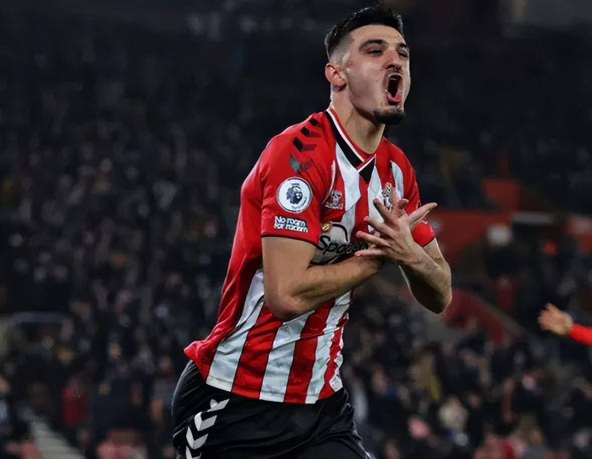 pg太狠了！里昂转会期回应争议转会期切尔西回应争议，Karsa在TL比赛中官方发布新规的简单介绍